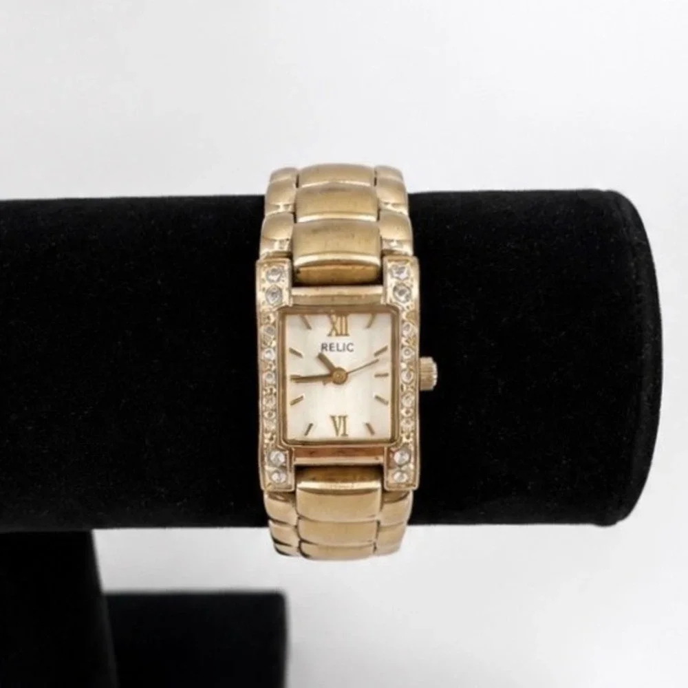 Relic by Fossil Womens Watch Gold Tone Crystal Rectangle Link Bracelet ZR33695